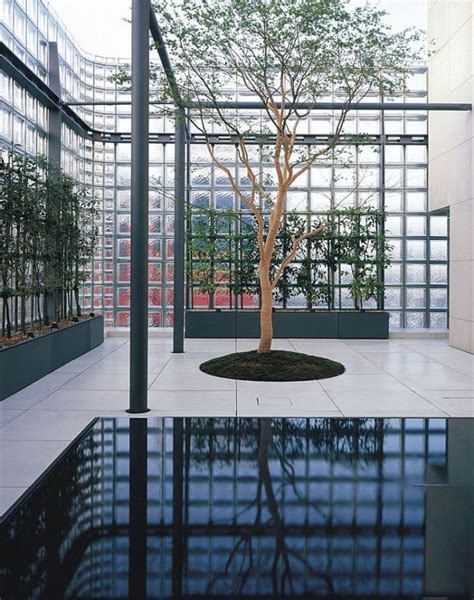 renzo piano casa hermes